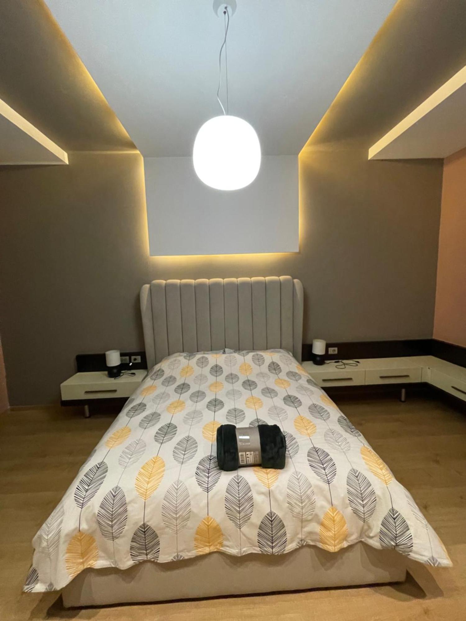 Lux Apartment Тирана Экстерьер фото