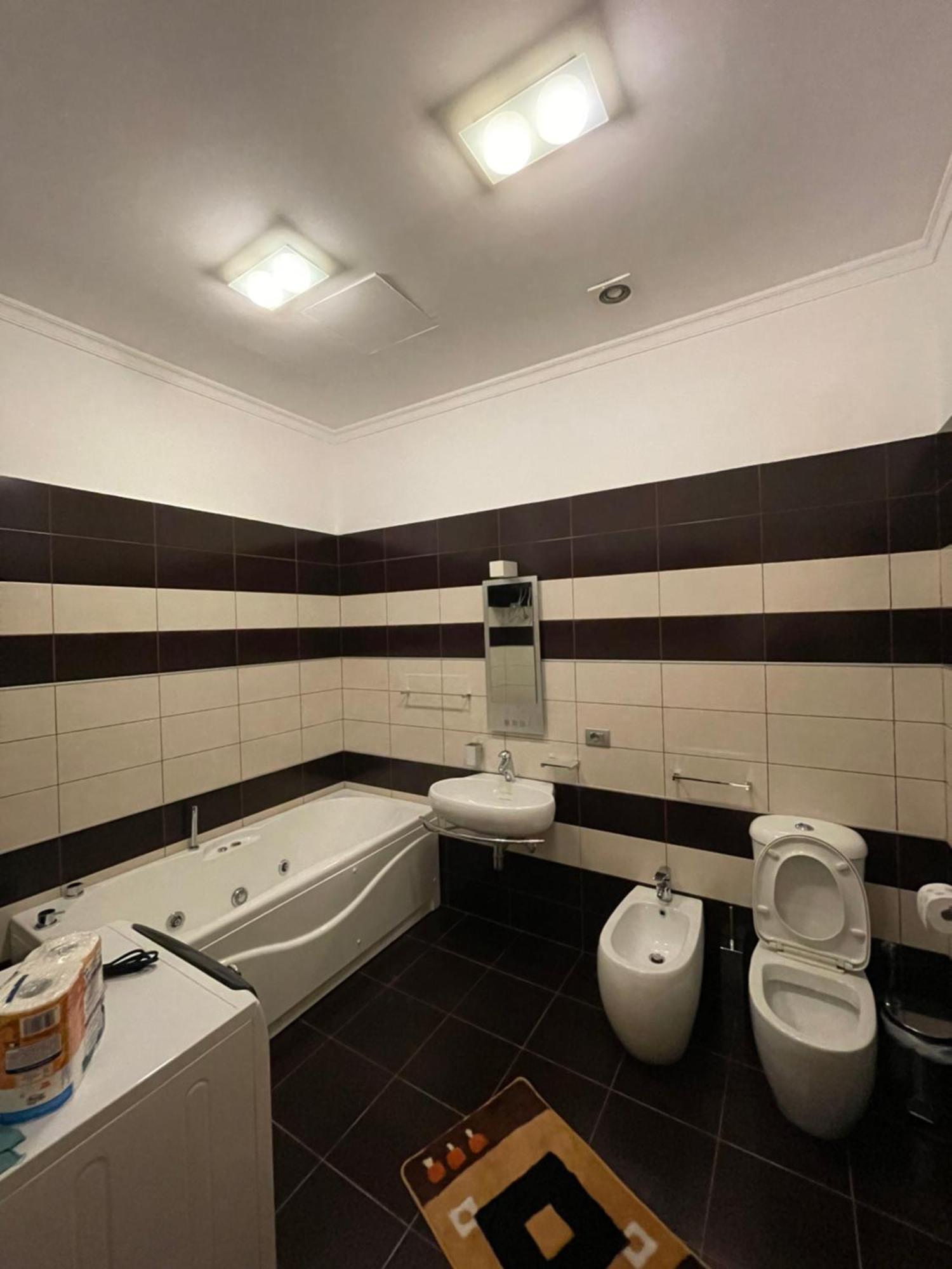 Lux Apartment Тирана Экстерьер фото